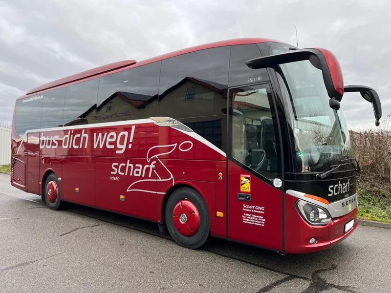 30 Sitzer / Bild 1