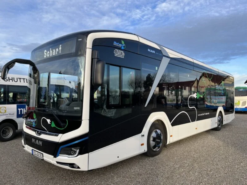 MVV Linienbus / Bild 1